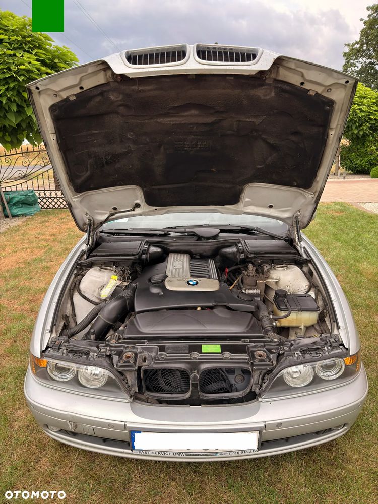 BMW Seria 5 525d - 17
