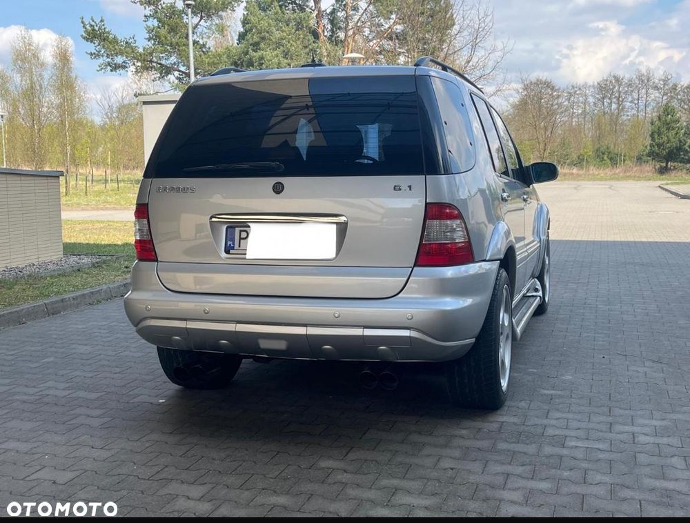Mercedes-Benz ML - 4