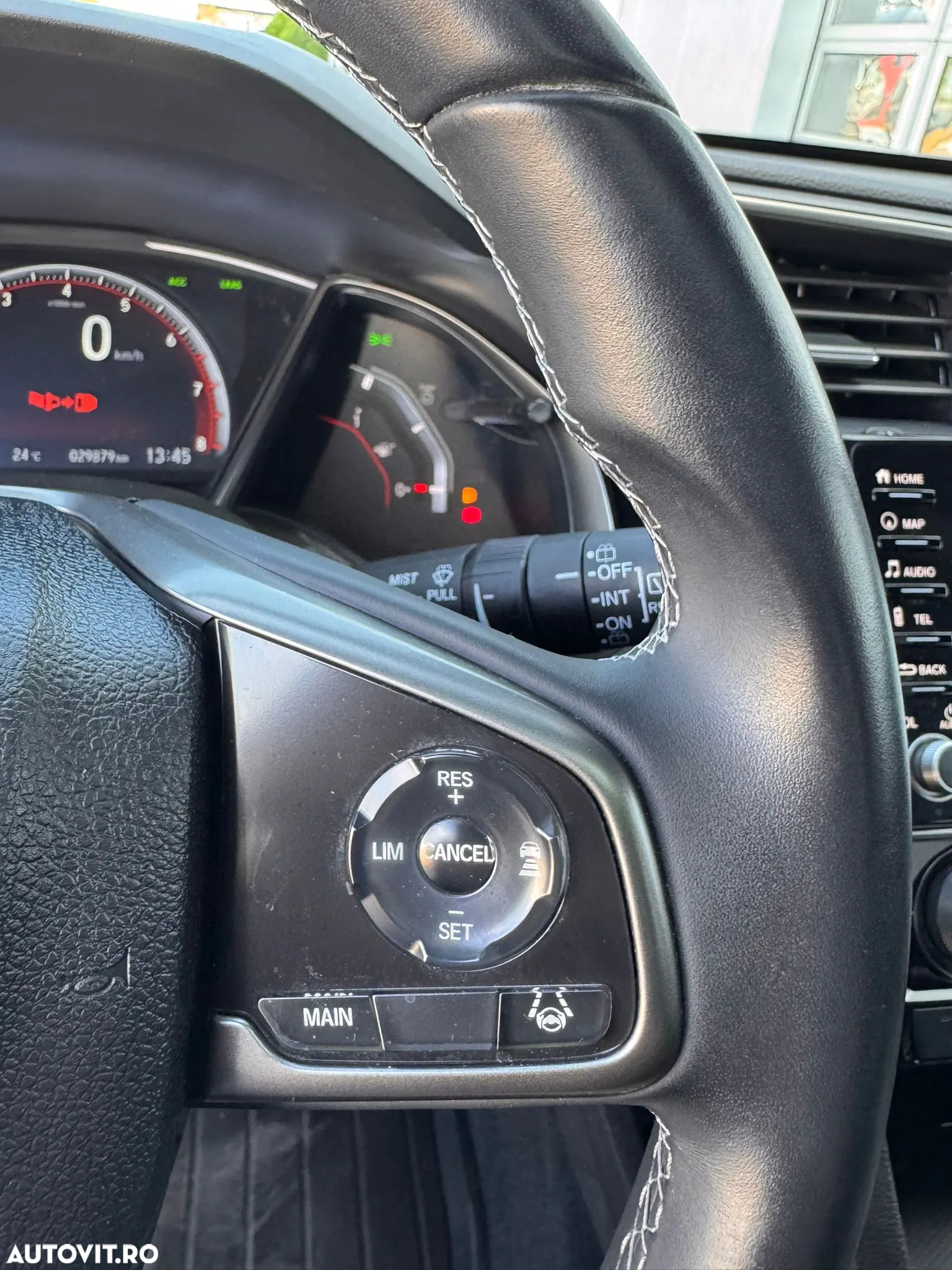 Honda Civic 1.5 VTEC Turbo Sport Plus - 24
