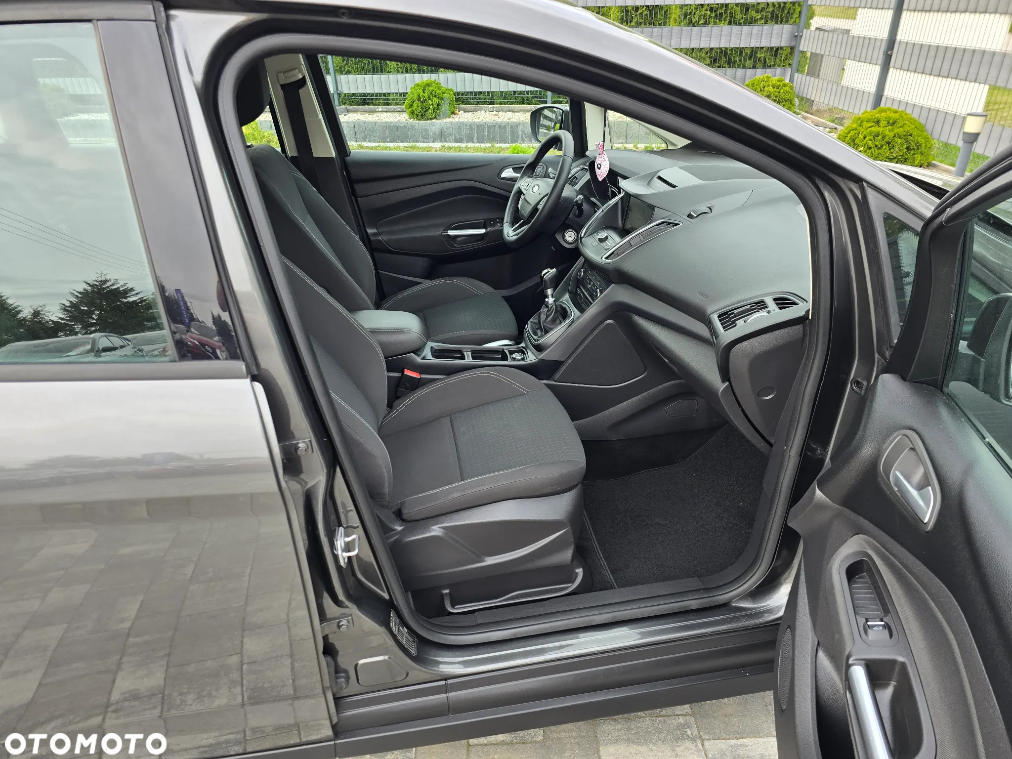 Ford C-MAX 1.0 EcoBoost Titanium ASS - 12