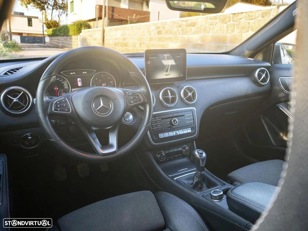 Mercedes-Benz A 200 CDI AMG Line - 8