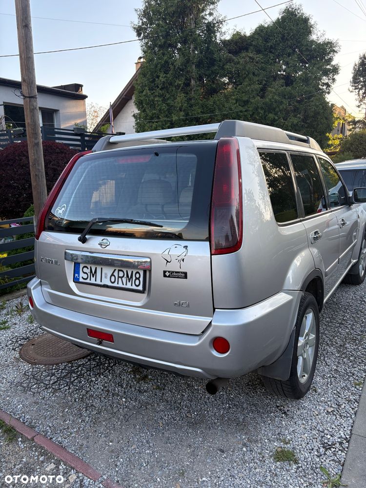 Nissan X-Trail 2.2 dCi 4x4 Columbia - 9