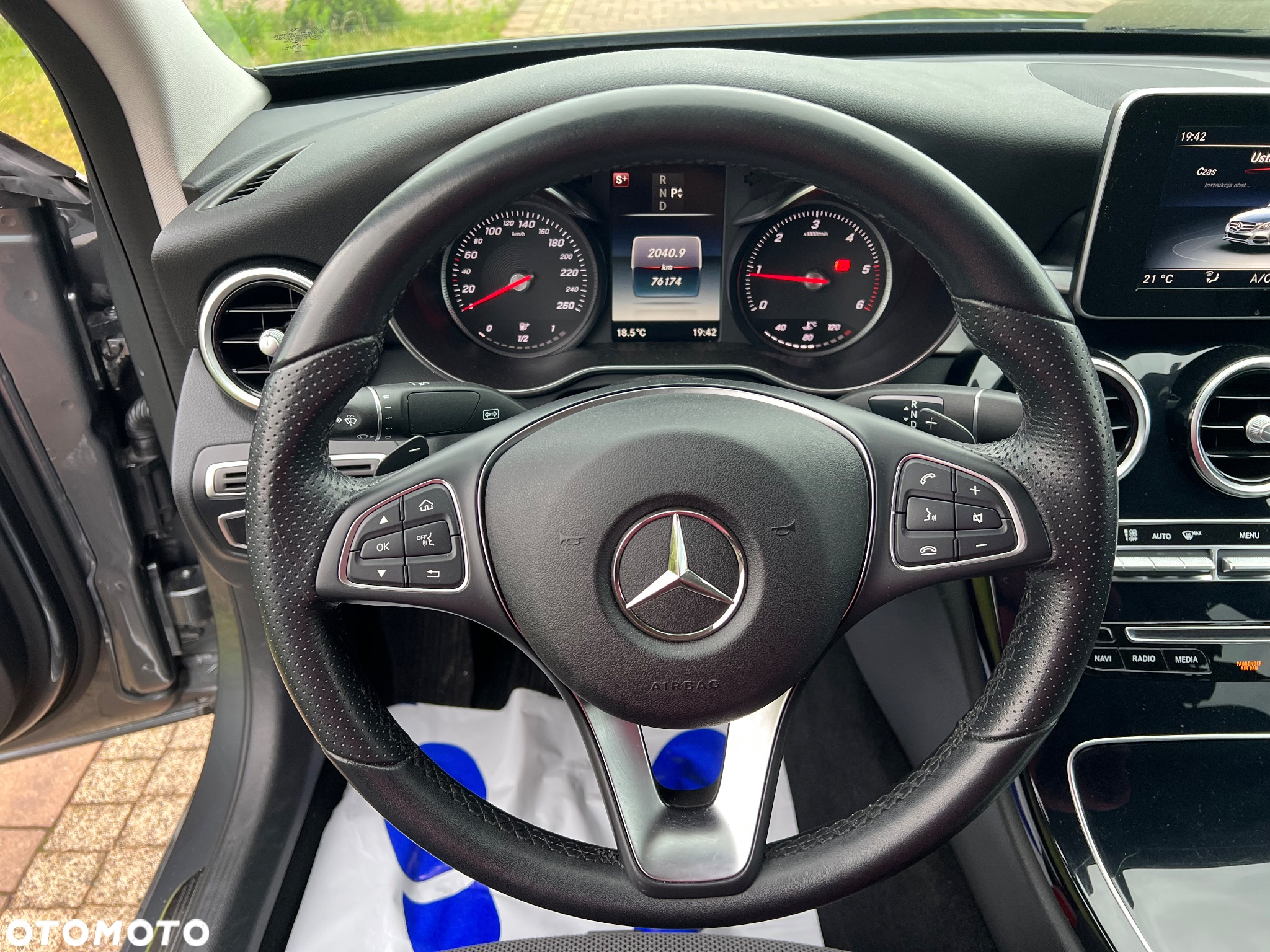 Mercedes-Benz Klasa C 180 (BlueTEC) d 7G-TRONIC Avantgarde - 32