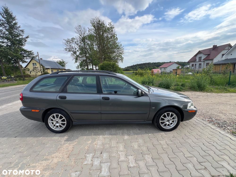Volvo V40 - 8