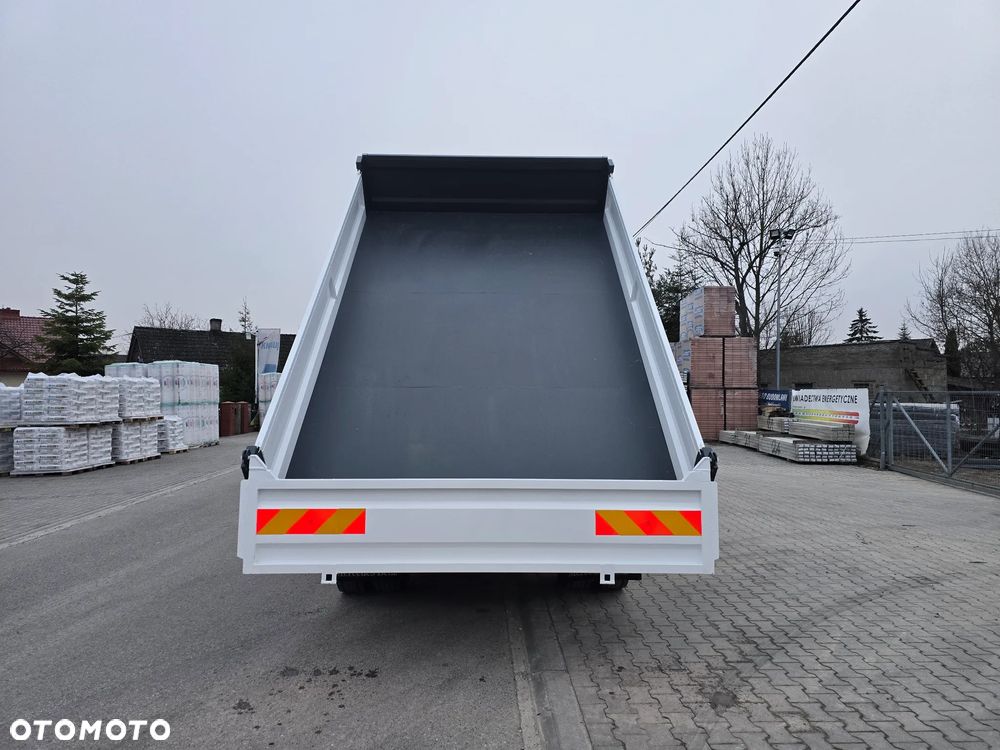 Mercedes-Benz Atego/Wywrotka/Manual/Blokada mostu - 18