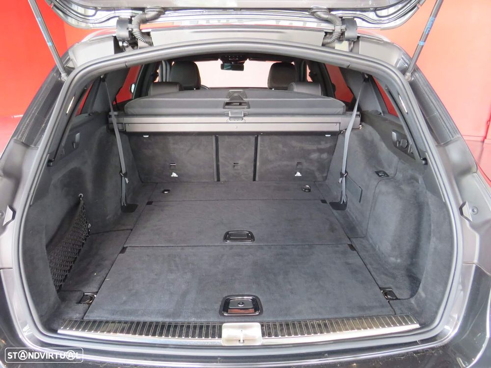 Mercedes-Benz E 220 d AMG Line 7L - 49