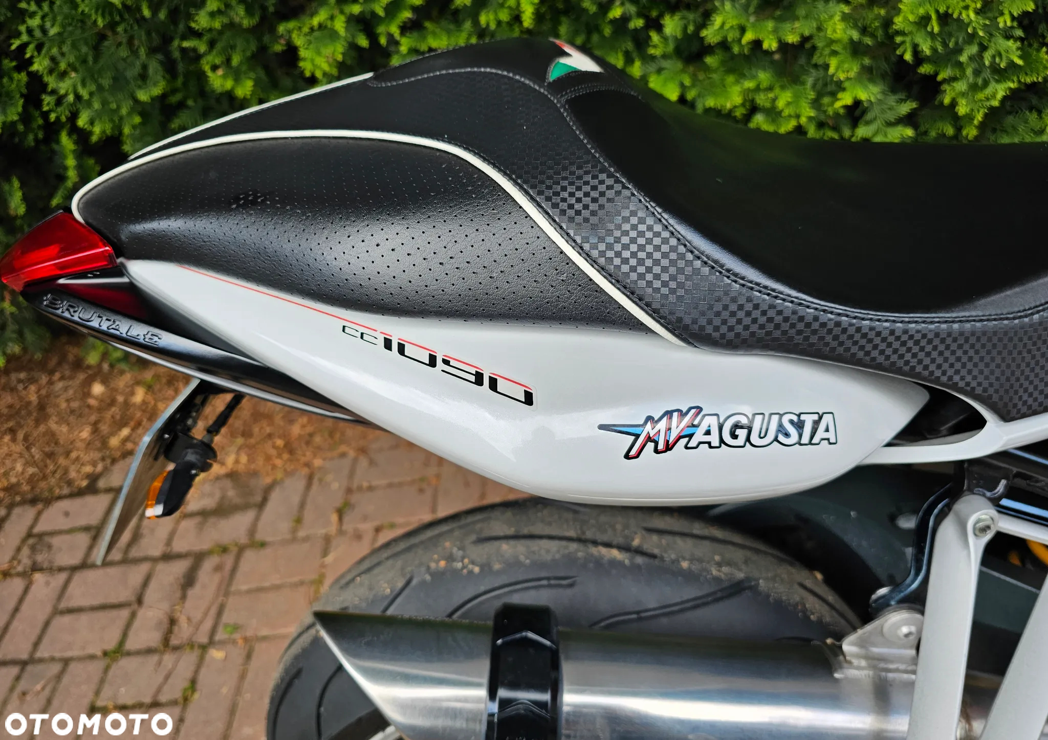 MV AGUSTA Brutale - 11