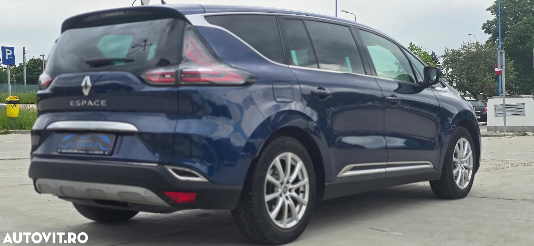 Renault Espace BLUE dCi 200 EDC INITIALE PARIS - 4