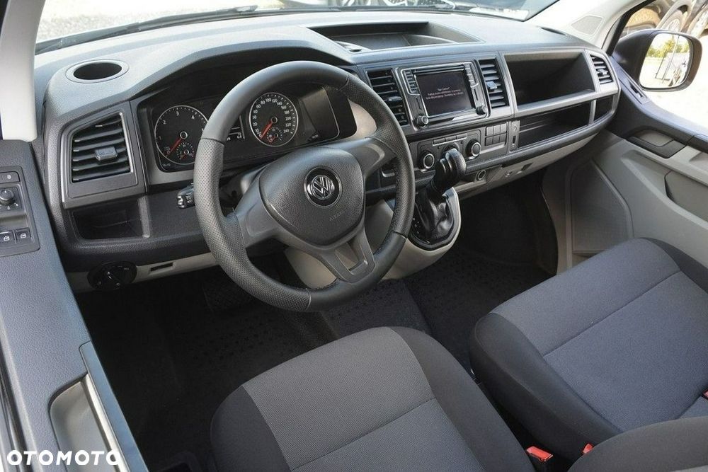 Volkswagen Transporter - 16