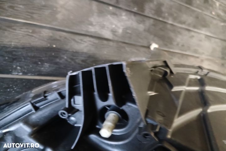 Far dreapta 260100961R CLEMA RUPTA 260100961R Renault Captur 1 [2013 - 5