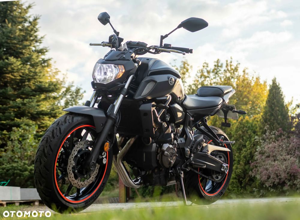 Yamaha MT - 1