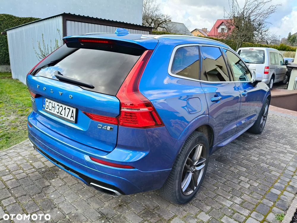 Volvo XC 60 D4 AWD R-Design - 4