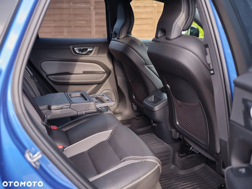 Volvo XC 60 D4 Geartronic RDesign - 21