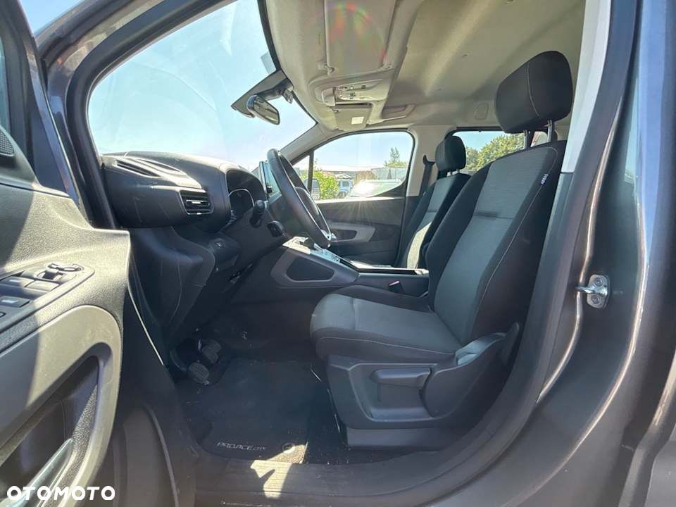 Toyota Proace City - 15