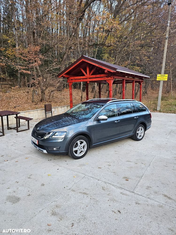 Skoda Octavia Combi 2.0 TDI 4x4 DSG Scout - 15