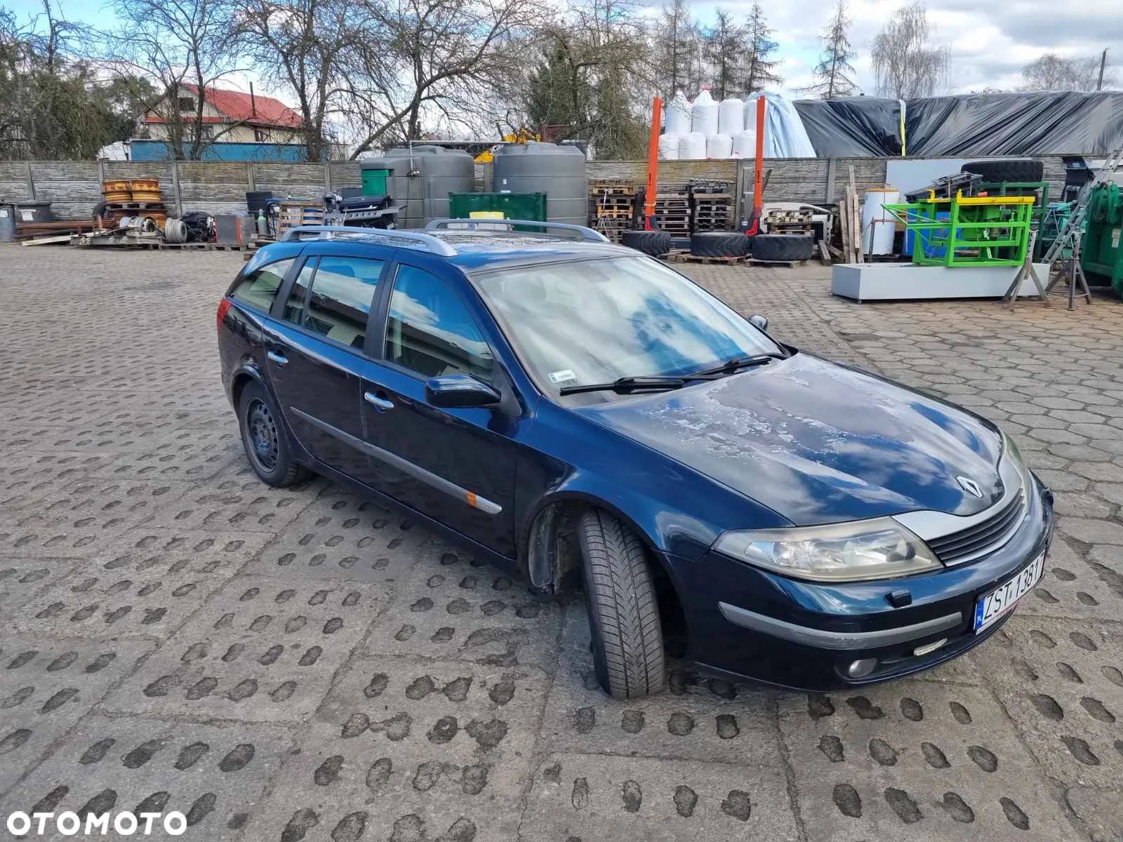 Renault Laguna - 1