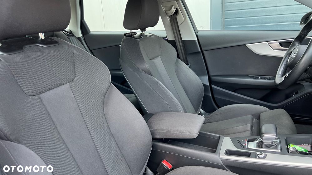 Audi A4 Avant 35 TDI mHEV Advanced S tronic - 15