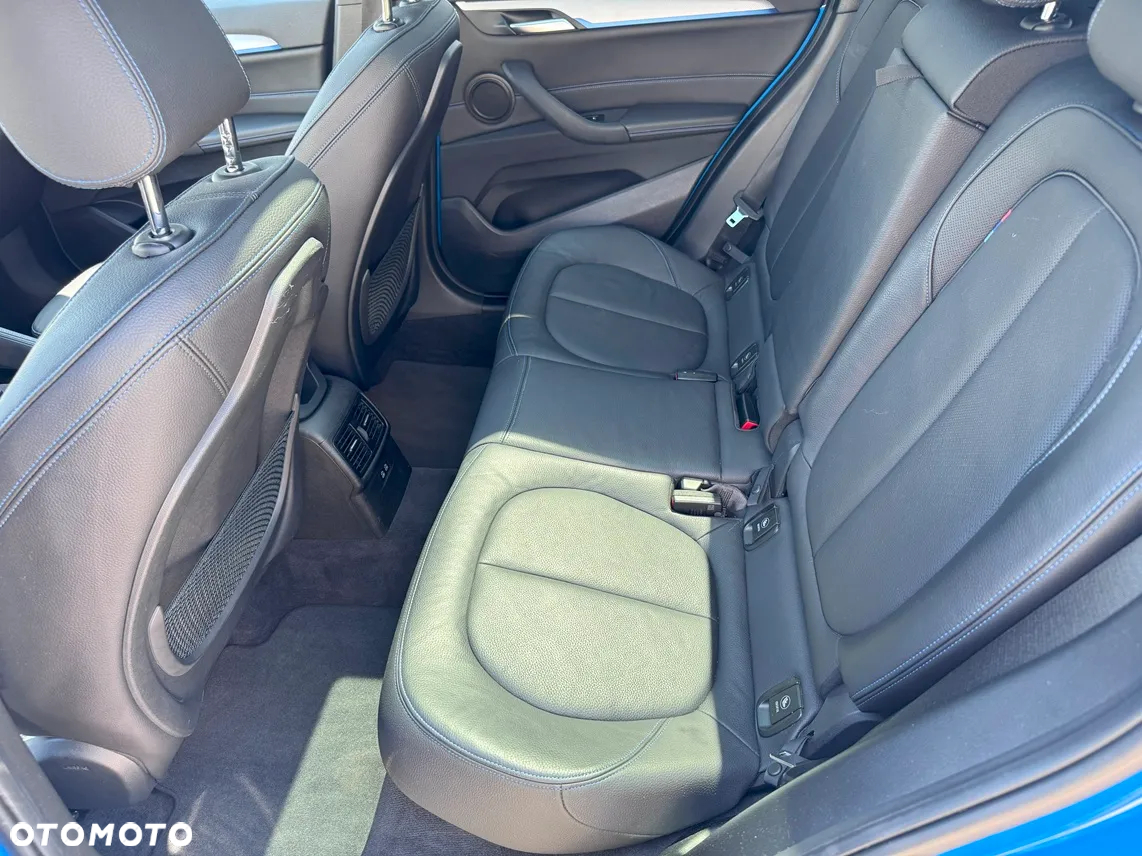 BMW X1 - 13