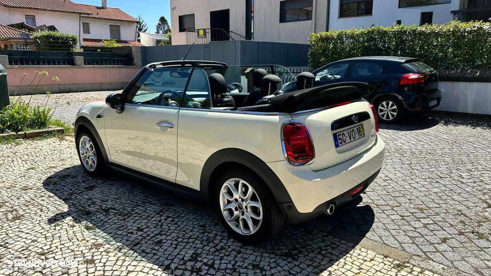 MINI Cabrio Cooper D - 13