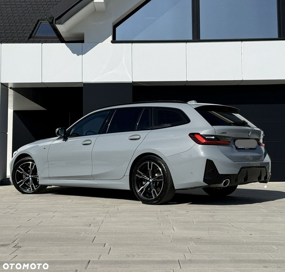 BMW Seria 3 330i xDrive M Sport sport - 4
