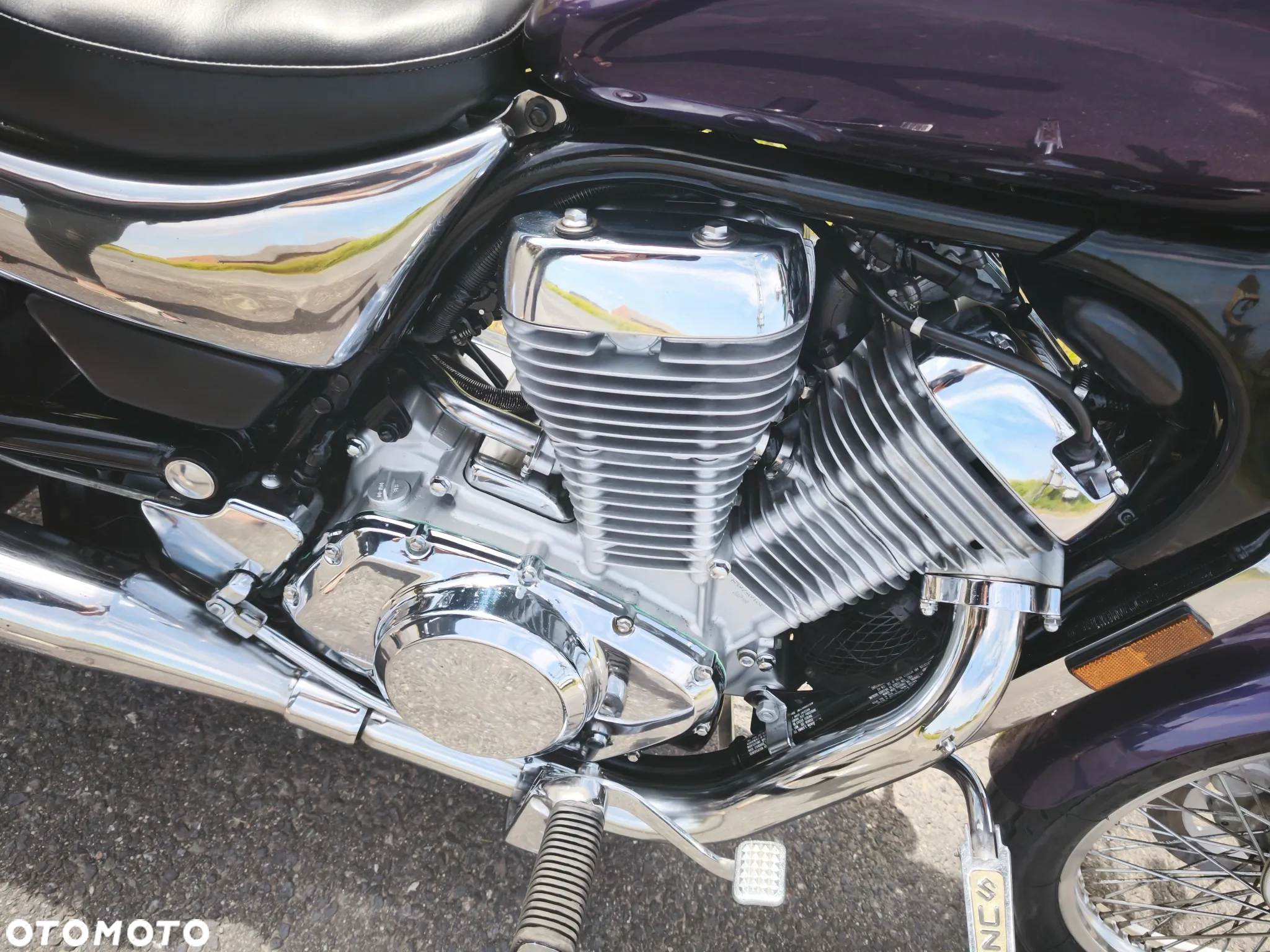 Suzuki Intruder - 16