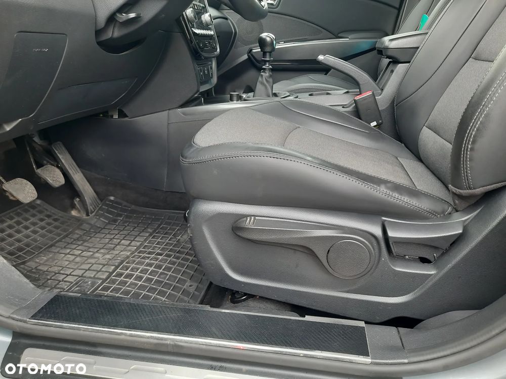 SsangYong/KGM Tivoli 1.5 T-GDI Sapphire - 19