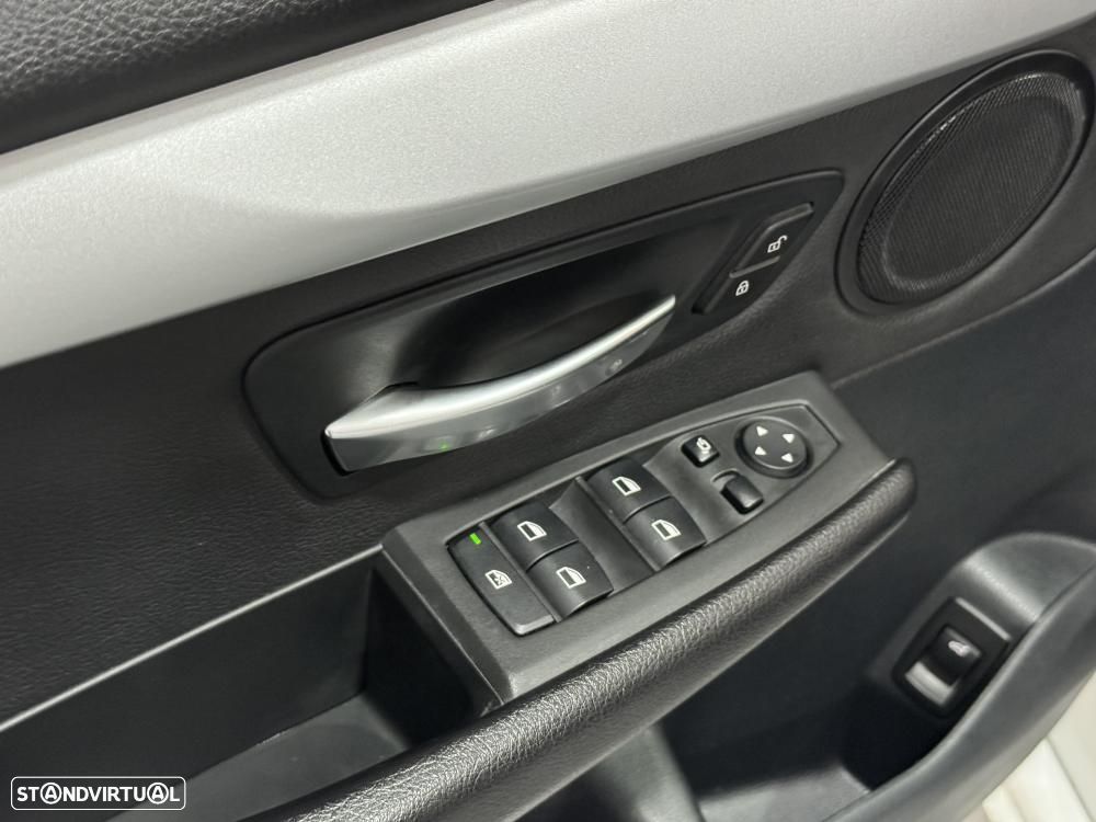 BMW 216 Gran Tourer d 7L Advantage - 28