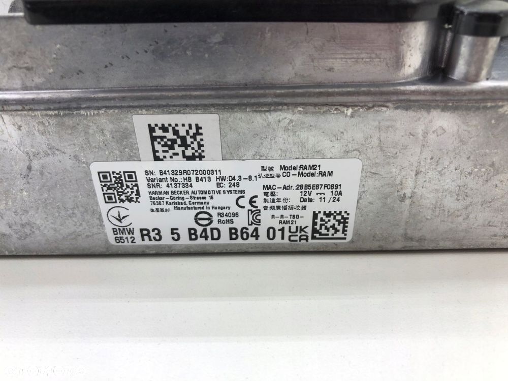 BMW X1 U11 WZMACNIACZ RADIA 5B4DB64 - 3