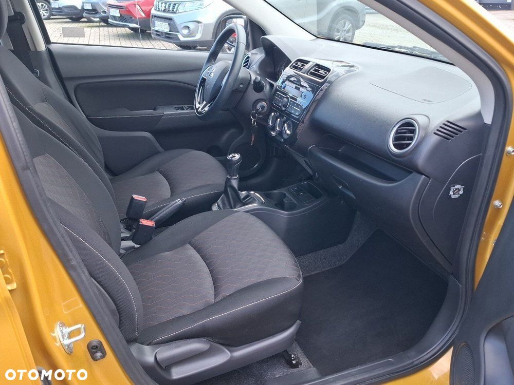 Mitsubishi Space Star 1.2 AS&G Invite - 23