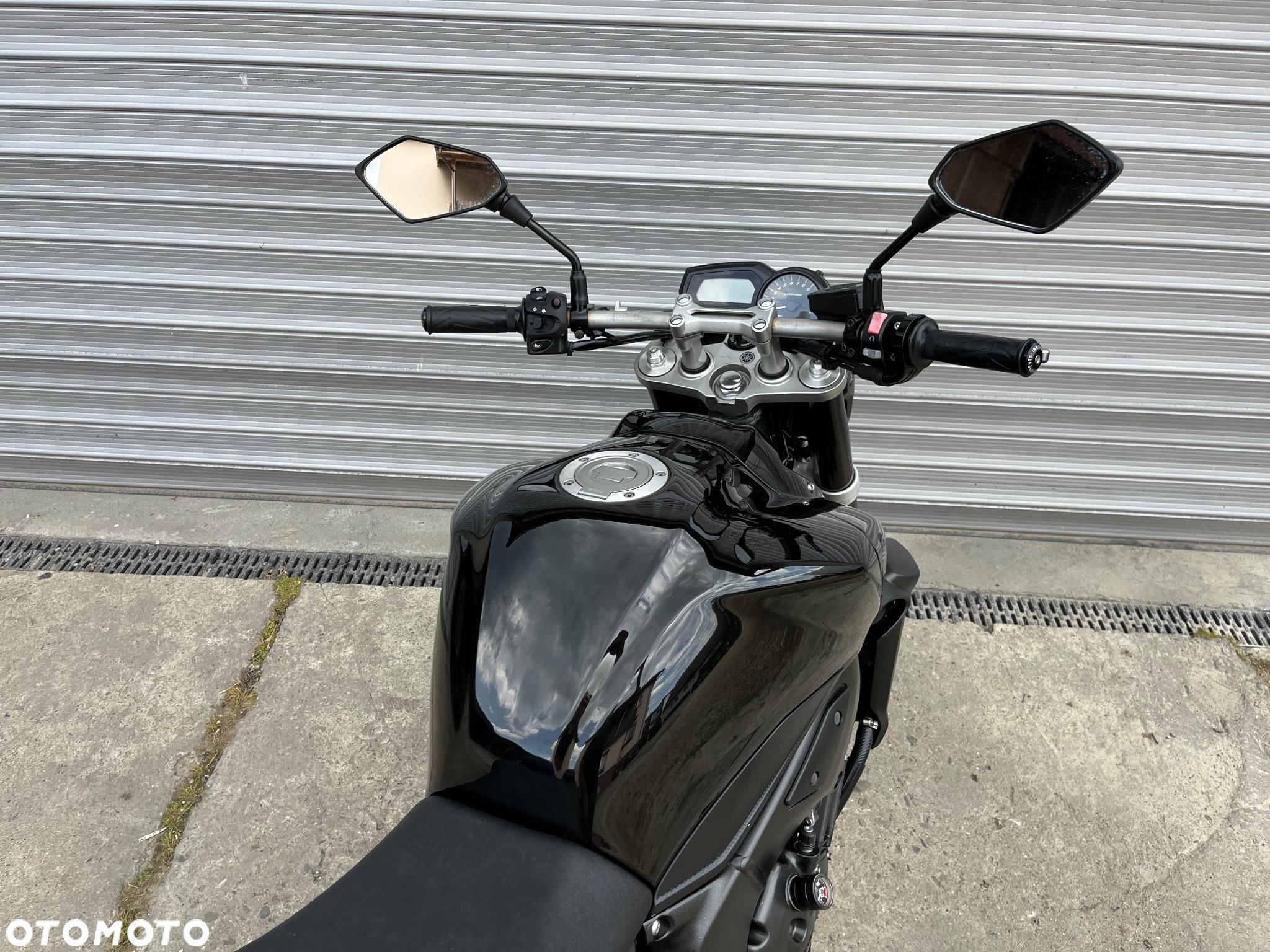 Yamaha FZ - 14