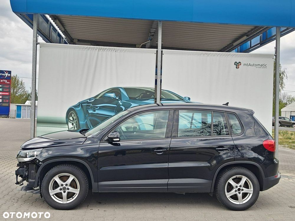 Volkswagen Tiguan - 8