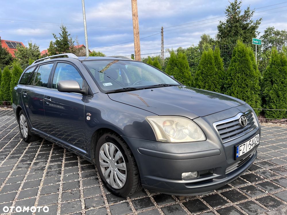 Toyota Avensis 2.0 D-4D Prestige - 1
