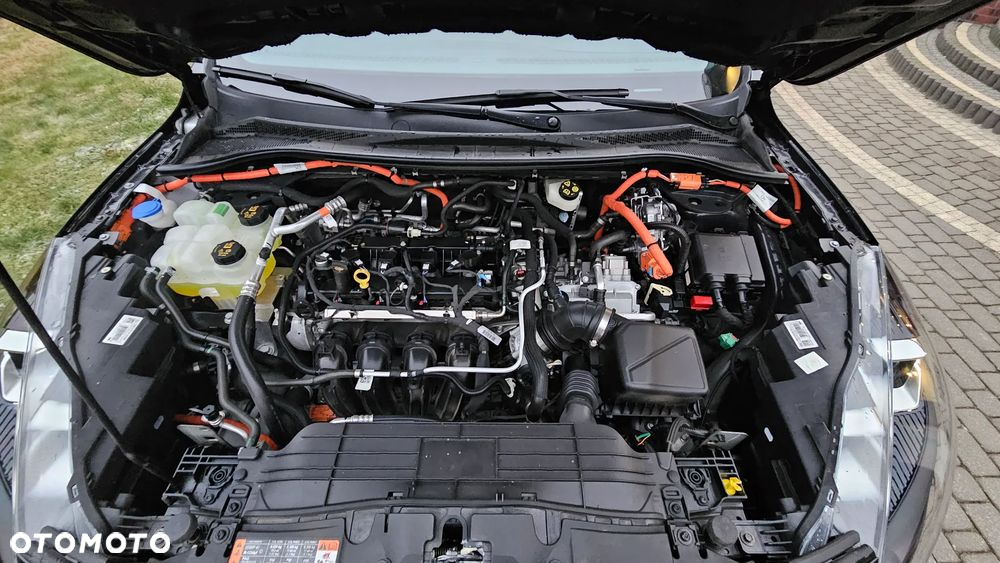 Ford Kuga - 38
