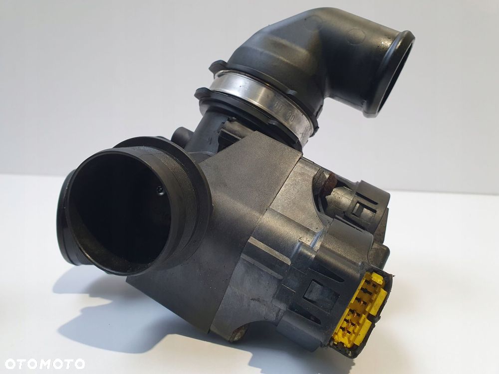 PRZEPUSTNICA Ford Focus MK2 II 1.6 TDCI - 4
