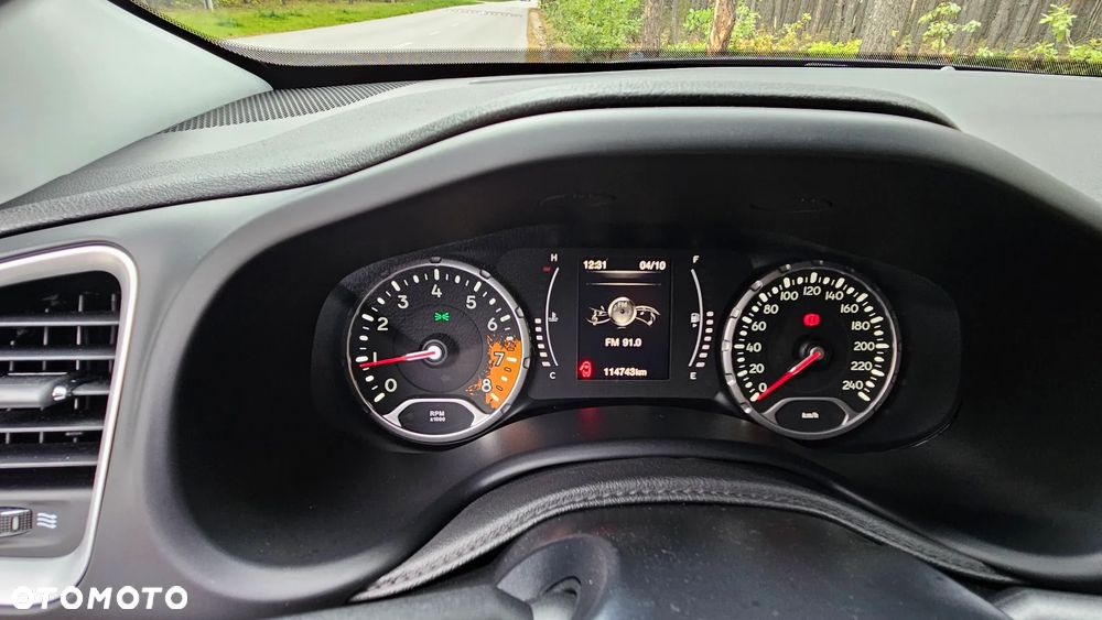 Jeep Renegade - 37