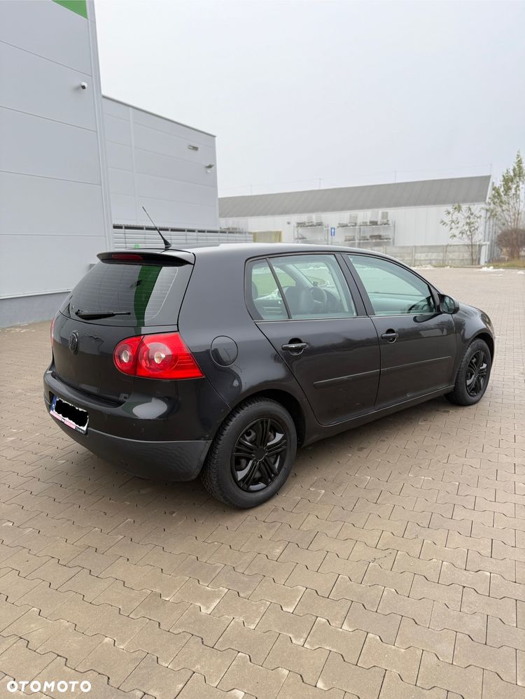 Volkswagen Golf 1.9 TDI Trendline - 4