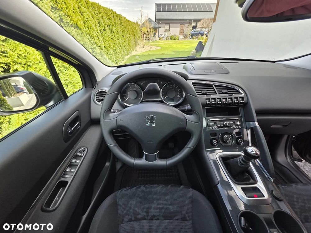 Peugeot 3008 155 THP Allure - 9