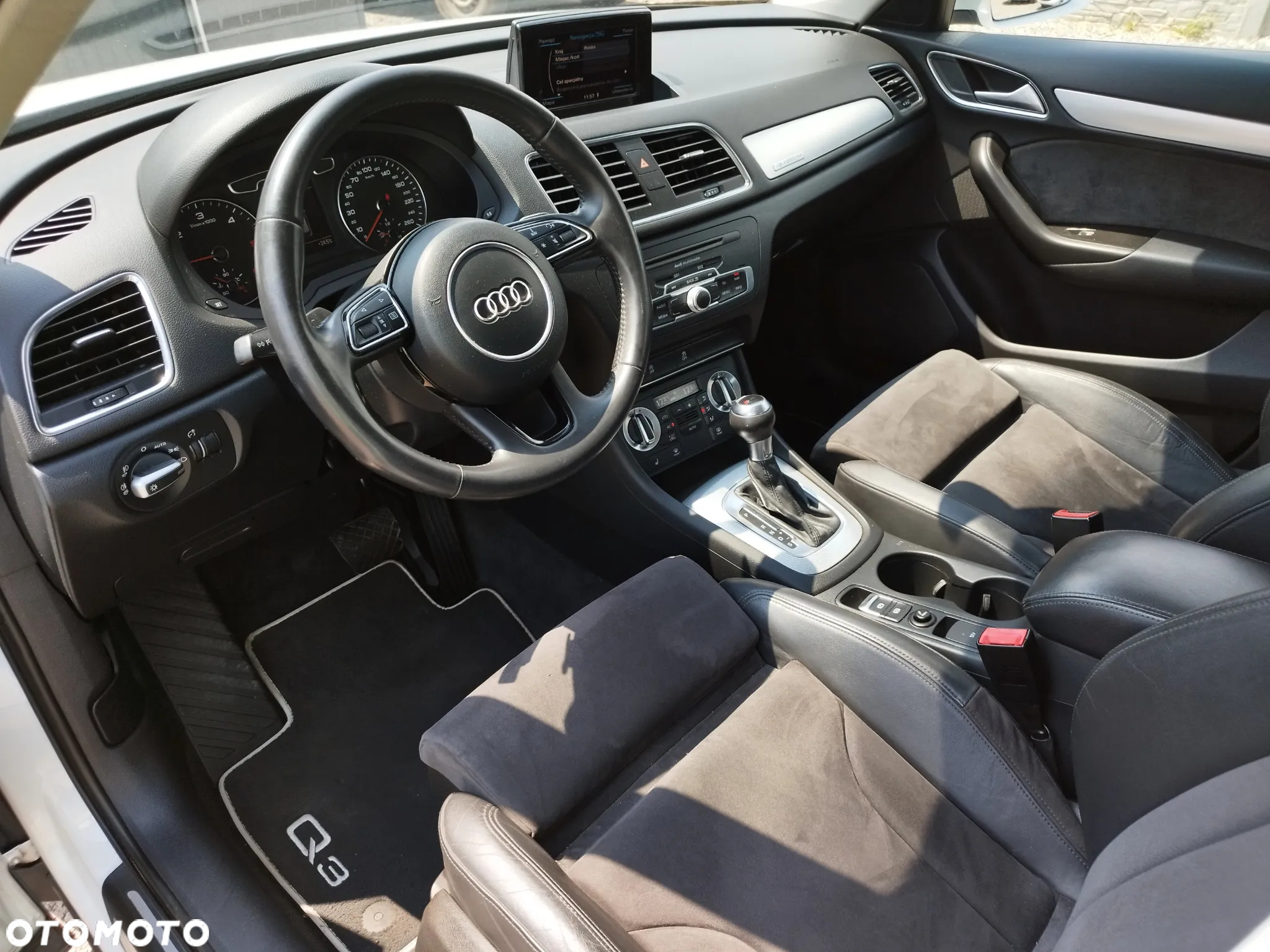 Audi Q3 2.0 TDI Quattro S tronic - 11