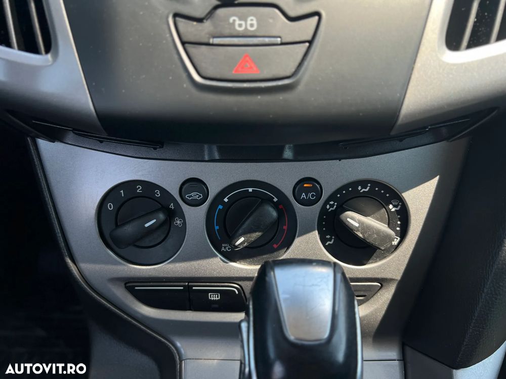 Ford Focus 2.0 TDCi DPF Aut. SYNC Edition - 12