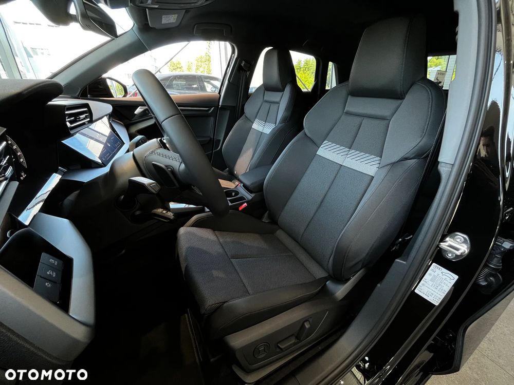 Audi A3 Sportback TFSI mHEV 110 kW Advanced S tronic - 9