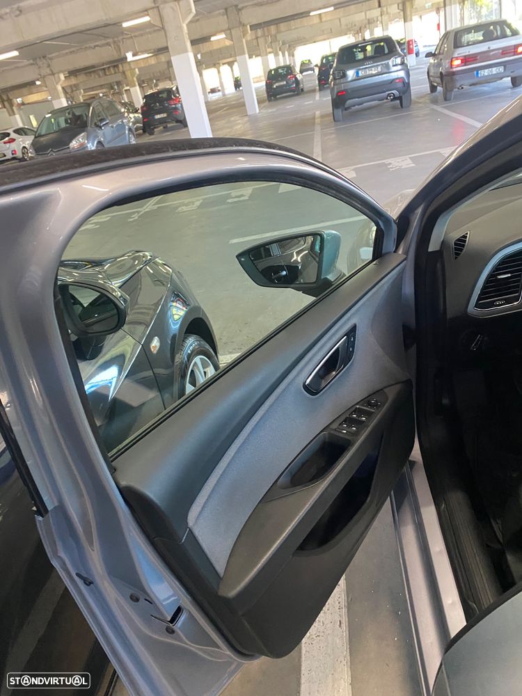 SEAT Leon ST 1.6 TDI Xcellence S/S - 31