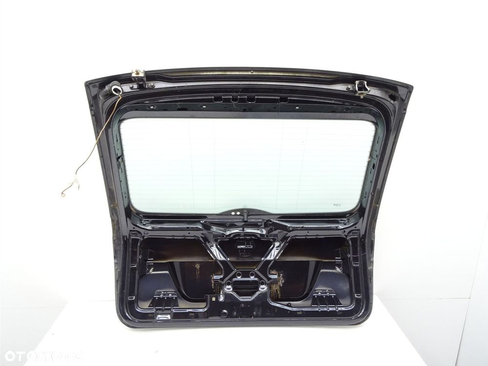 Klapa bagażnika tył tylna szyba lf9r 3t9827159 skoda superb ii kombi - 13