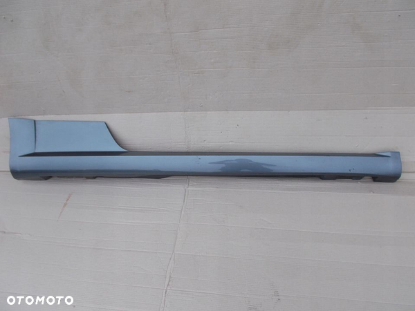 LISTWA PROGOWA PRAWA AUDI TT 8S0853856B