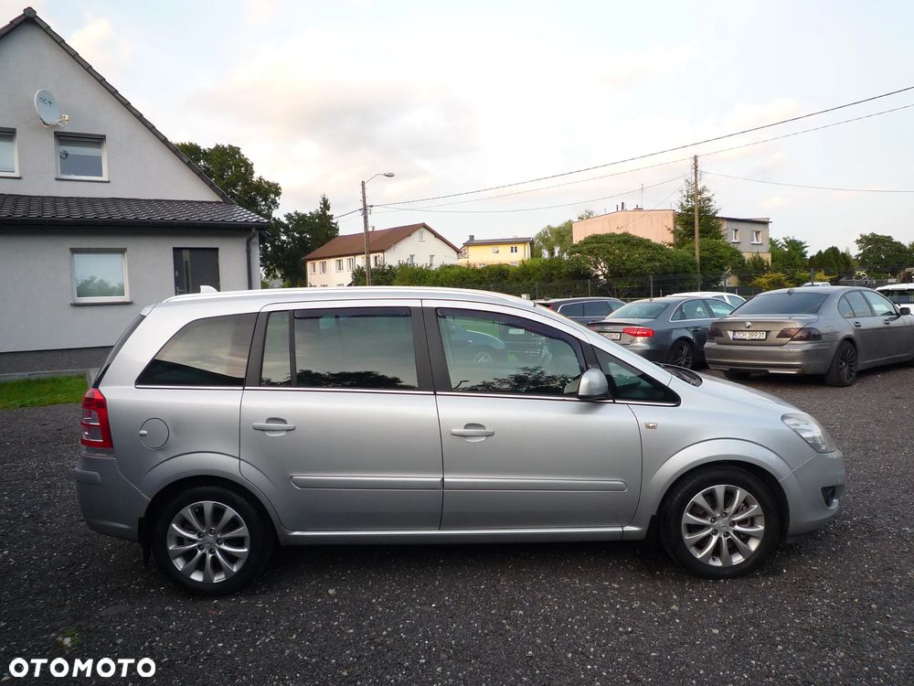 Opel Zafira 1.7 CDTI Cosmo - 2