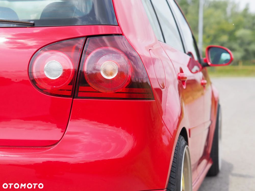 Volkswagen Golf 2.0 GTI - 13