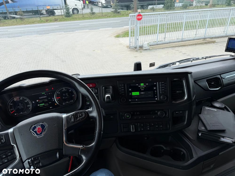 Scania G450 XT, Hydraulika - 11