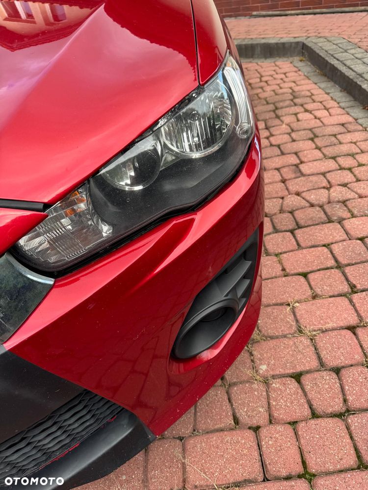 Mitsubishi Lancer - 32