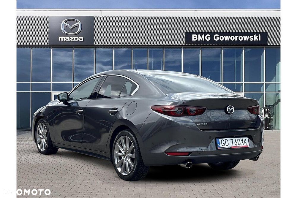 Mazda 3 ver-2-0-mhev-hikari - 3