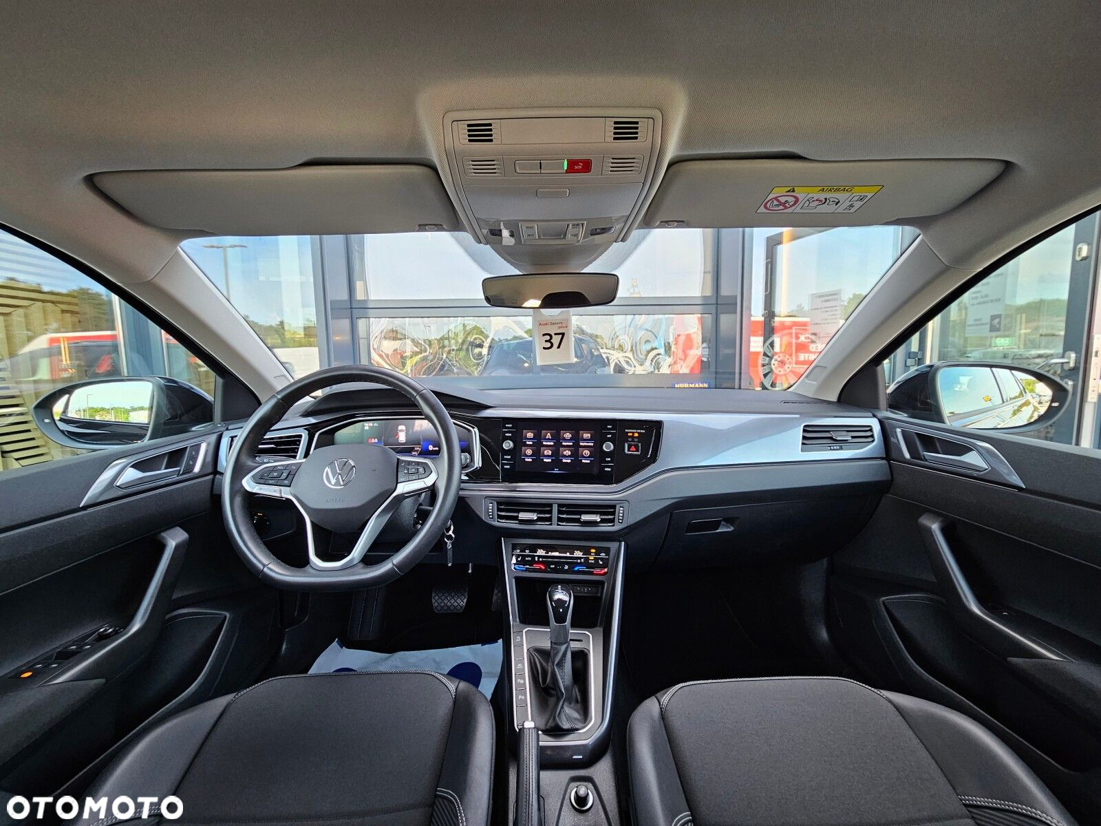 Volkswagen Taigo - 23