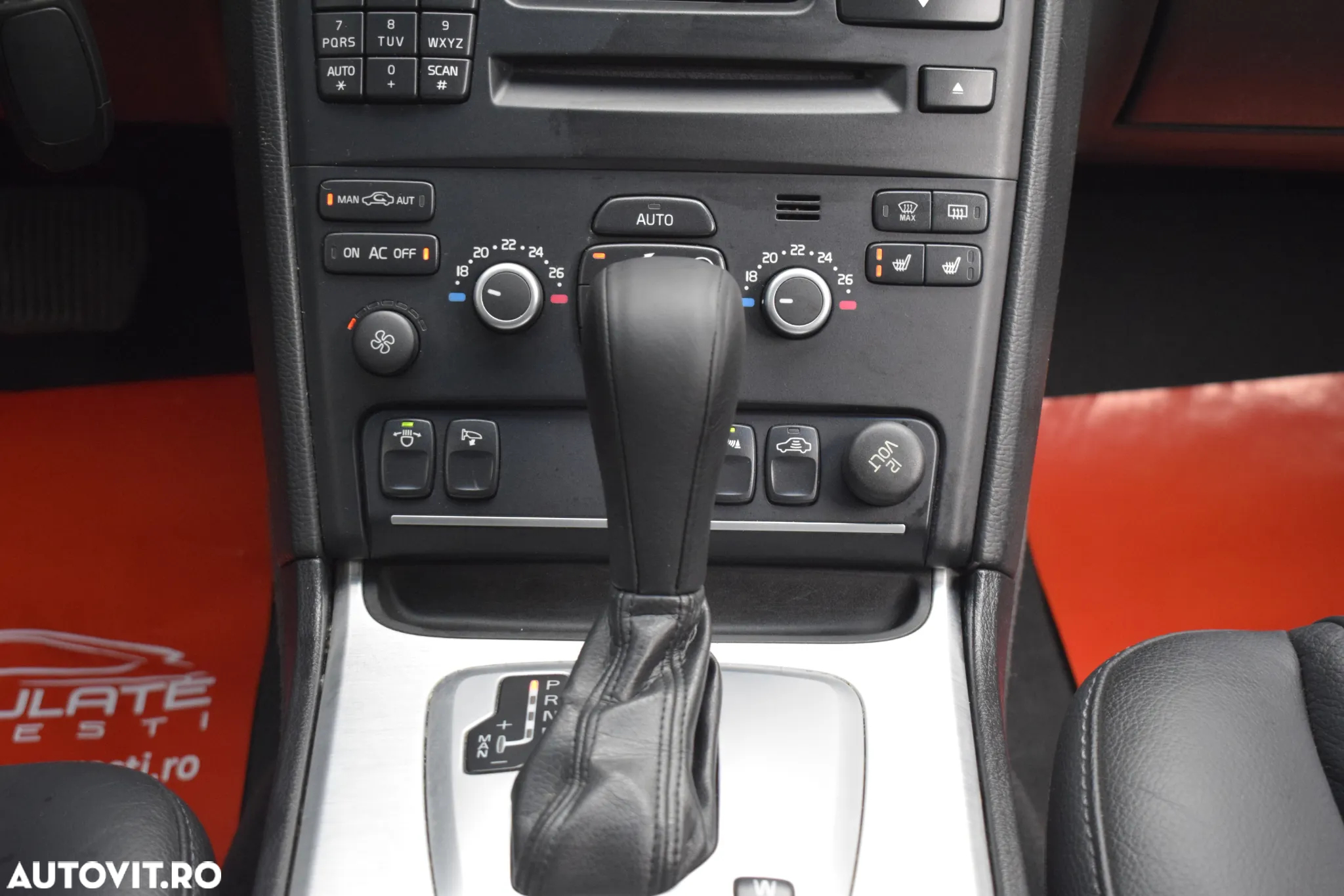 Volvo XC 90 D5 AWD Geartonic Summum - 20